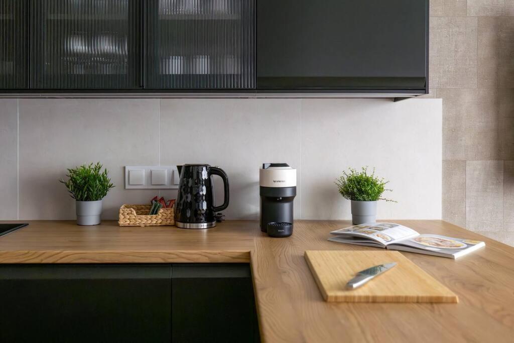 Apartament City Center Modern By Ecru Wwa63
